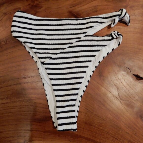 LSPACE Jack Bitsy Cutout High Waist Bikini Bottoms Size S Cheeky Stripe NEW $99 - Picture 6 of 10